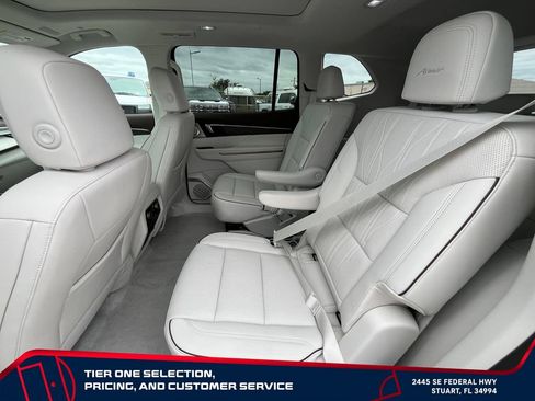 New 2026 Buick Enclave Avenir w/ Super Cruise Package AWD/4WD image 12