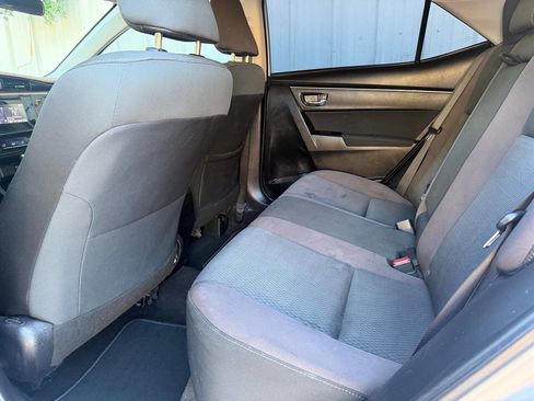 Used 2017 Toyota Corolla LE FWD image 27