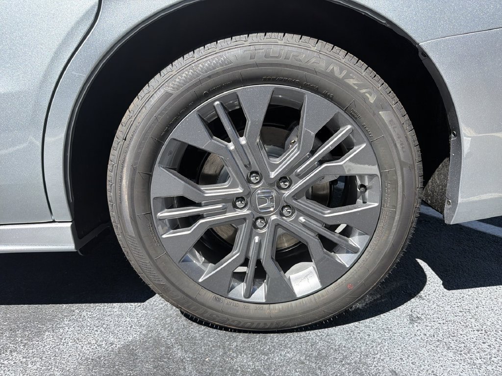 New 2027 Honda Odyssey Touring image 41