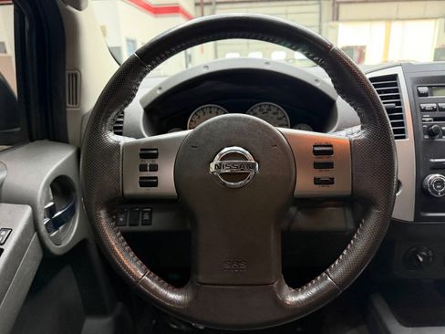 Used 2011 Nissan Xterra PRO-4X w/ Pro-4x Leather Pkg AWD/4WD image 22