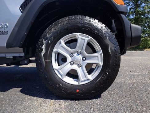 Used 2020 Jeep Wrangler Unlimited Sport S AWD/4WD image 11