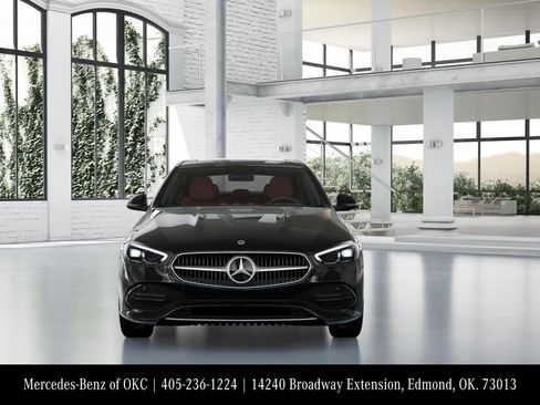 Used 2025 Mercedes-Benz C 300 4MATIC Sedan image 7