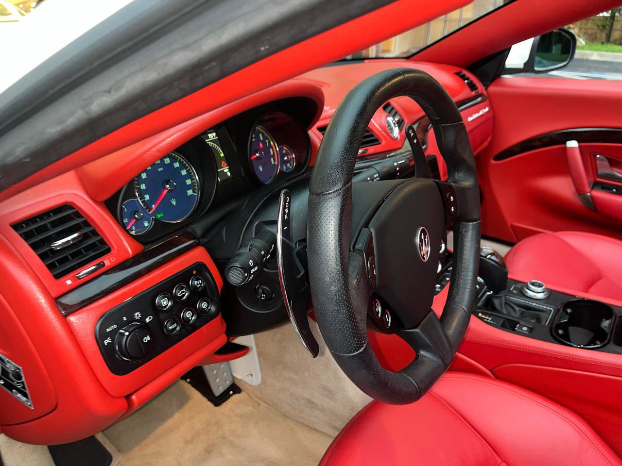Used 2018 Maserati GranTurismo Sport RWD image 30