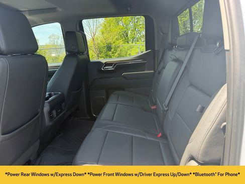 Used 2023 Chevrolet Silverado 1500 LT Trail Boss w/ LT Trail Boss Premium Package AWD/4WD image 14