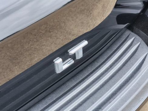 Used 2021 Chevrolet Tahoe LT RWD image 10