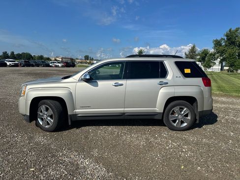 Used 2014 GMC Terrain SLE w/ Chrome Package AWD/4WD image 7