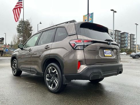 Certified 2025 Subaru Forester Limited image 6