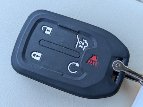 Used 2021 GMC Acadia Denali w/ Denali Technology Package image 26