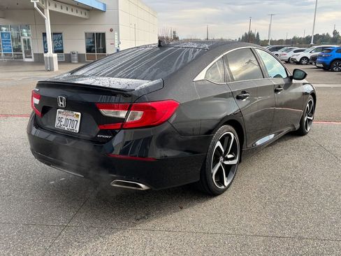 Used 2022 Honda Accord Sport image 5