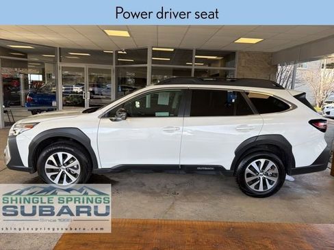 Certified 2025 Subaru Outback Premium image 9