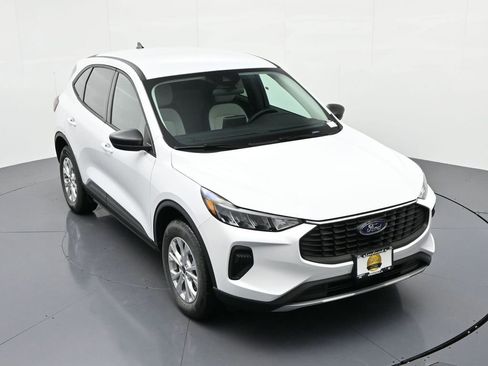 New 2026 Ford Escape Active w/ Cold Weather Package image 17