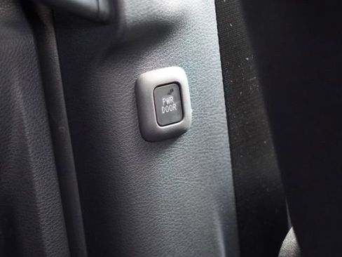 Certified 2025 Toyota Sienna Platinum AWD/4WD image 58