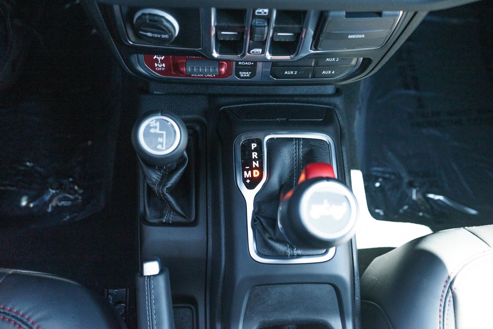 Used 2024 Jeep Wrangler Unlimited Rubicon w/ Safety Group AWD/4WD image 20