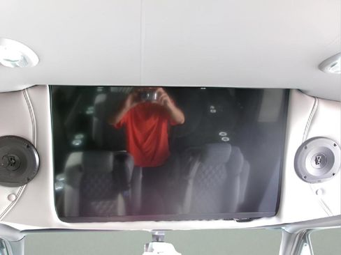 Used 2025 Mercedes-Benz Sprinter 2500 image 19