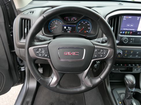 Used 2022 GMC Canyon AT4 image 19
