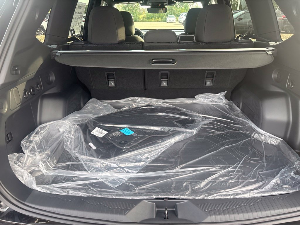 New 2026 Subaru Forester Premium AWD/4WD image 13