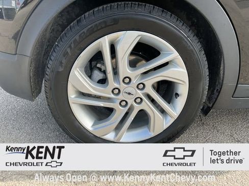 Used 2023 Chevrolet Bolt LT w/ Driver Confidence Package image 8