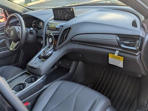 New 2026 Acura RDX SH-AWD image 9