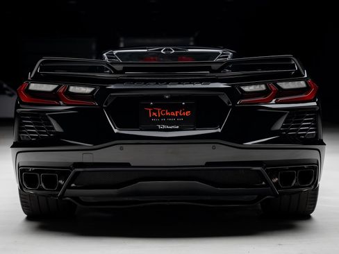 Used 2024 Chevrolet Corvette Stingray Premium Cpe w/ Z51 Performance Package RWD image 28