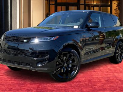 New 2025 Land Rover Range Rover Sport SE