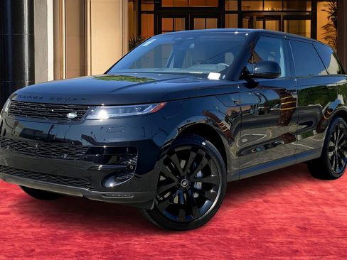 New 2025 Land Rover Range Rover Sport SE image 1