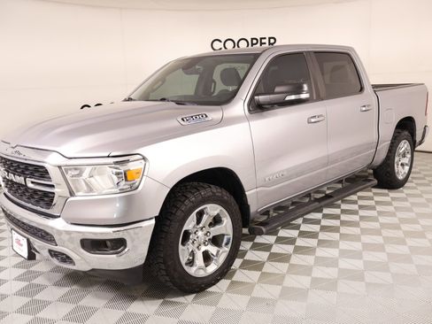 Used 2022 RAM 1500 Big Horn AWD/4WD image 9