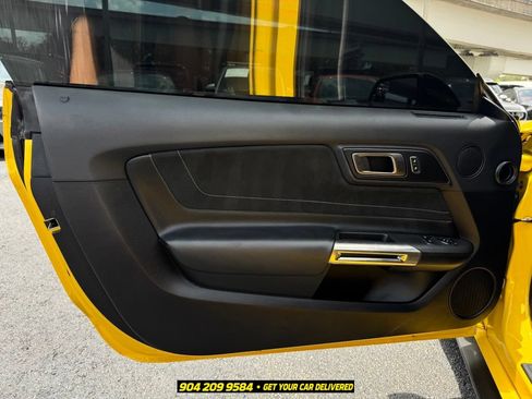 Used 2017 Ford Mustang Shelby GT350 RWD image 28