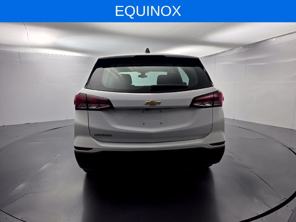 Used 2023 Chevrolet Equinox LS w/ Driver Confidence II Package FWD image 5