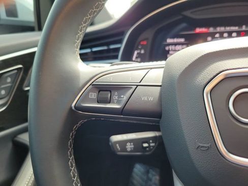 Certified 2025 Audi Q8 Premium Plus w/ Premium Plus Package AWD/4WD image 22