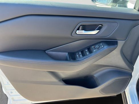 New 2026 Nissan Rogue SV image 23