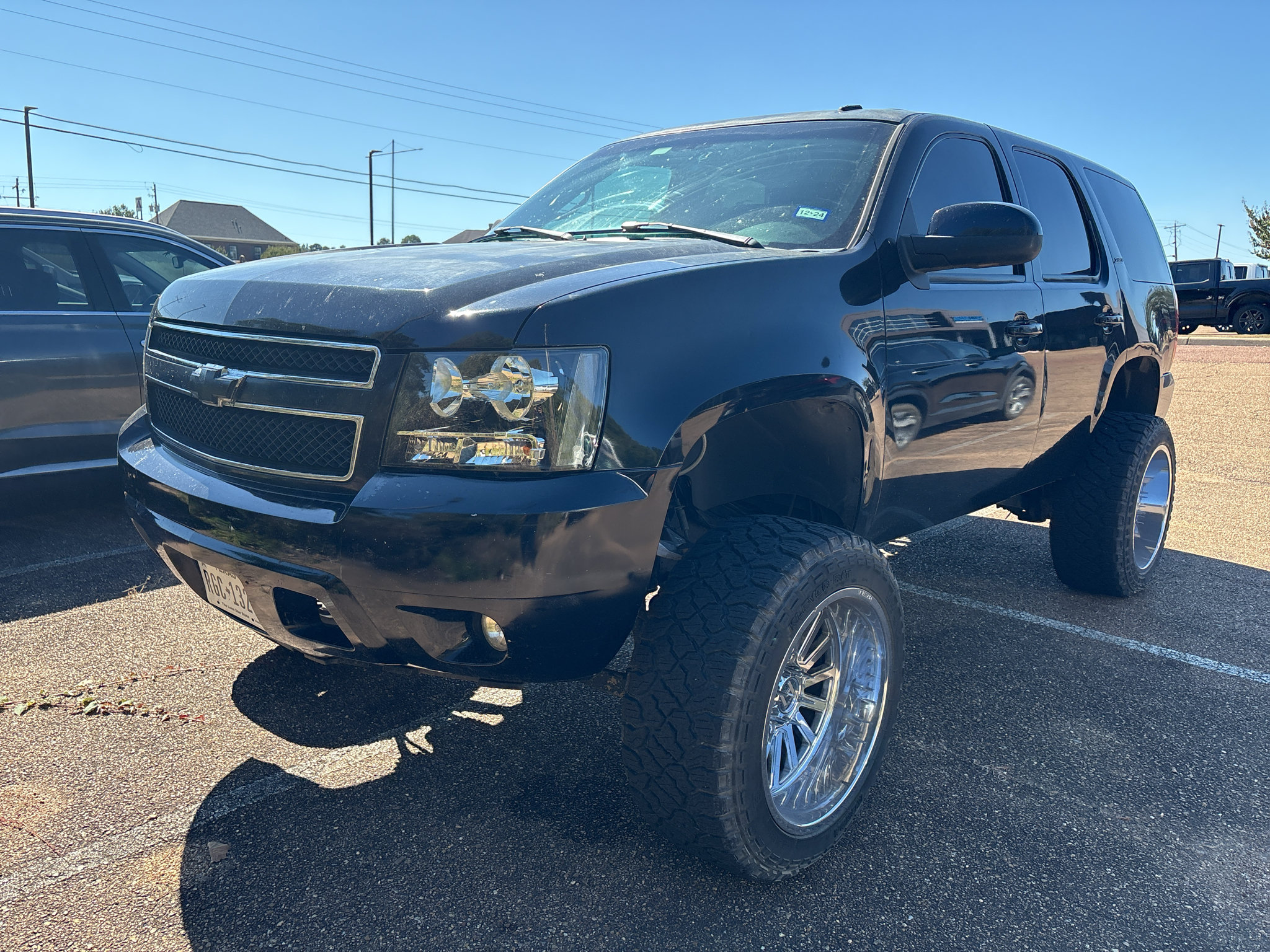 Used 2007 Chevrolet Tahoe LT w/ LT Preferred Equipment Group AWD/4WD image 1