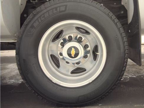 Used 2019 Chevrolet Silverado 3500 High Country w/ Duramax Plus Package image 13