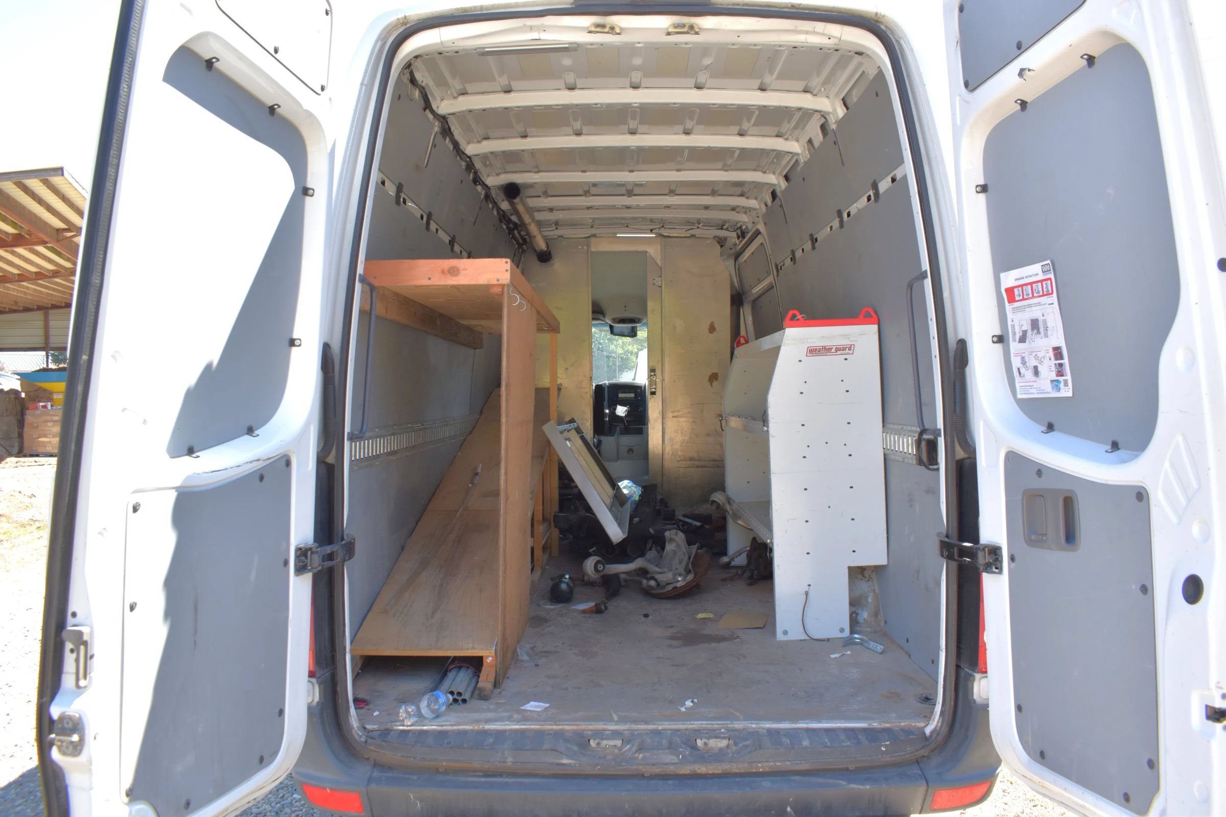 Used 2017 Freightliner Sprinter 2500 RWD image 16