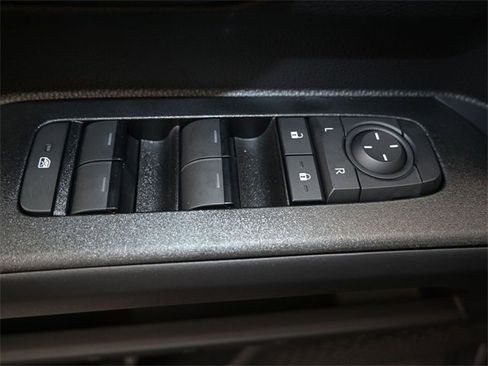 New 2026 Toyota 4Runner SR5 image 11