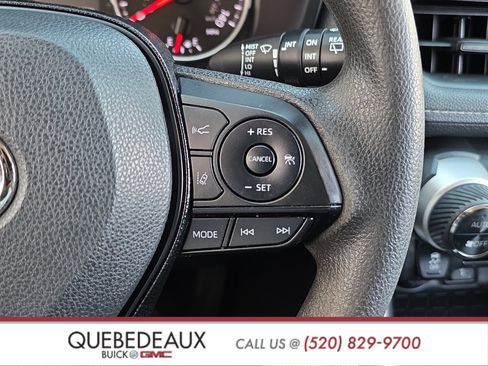 Used 2021 Toyota RAV4 XLE image 15