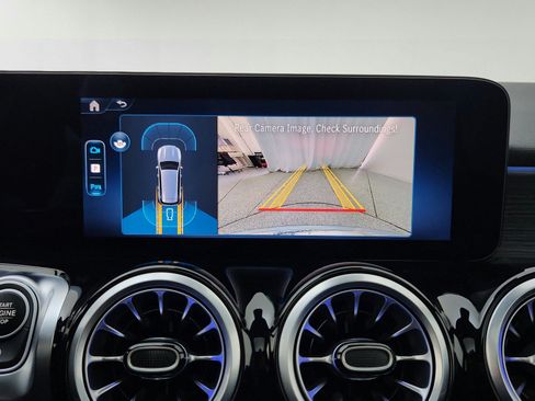 Certified 2026 Mercedes-Benz GLB 250 image 24