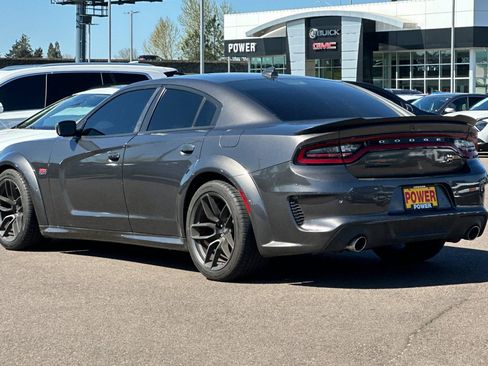 Used 2022 Dodge Charger Scat Pack image 6