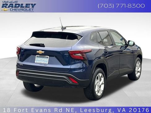 Certified 2024 Chevrolet Trax LS w/ LS Convenience Package image 6
