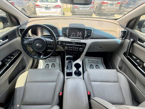Used 2018 Kia Sportage EX w/ EX Premium Package FWD image 10