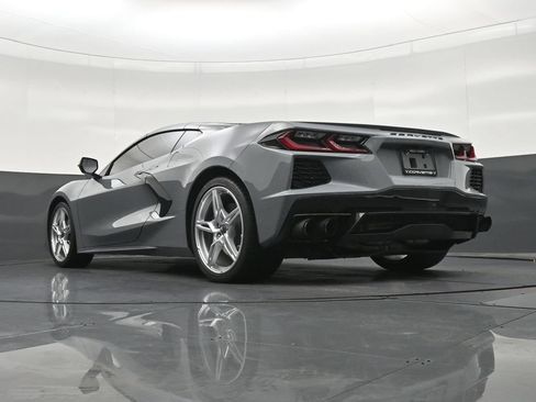 Used 2025 Chevrolet Corvette Stingray Coupe w/ 1LT RWD image 25