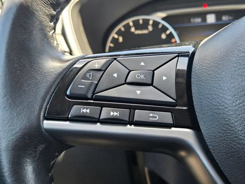 Used 2024 Nissan Altima 2.5 SV w/ SV Premium Package AWD/4WD image 26