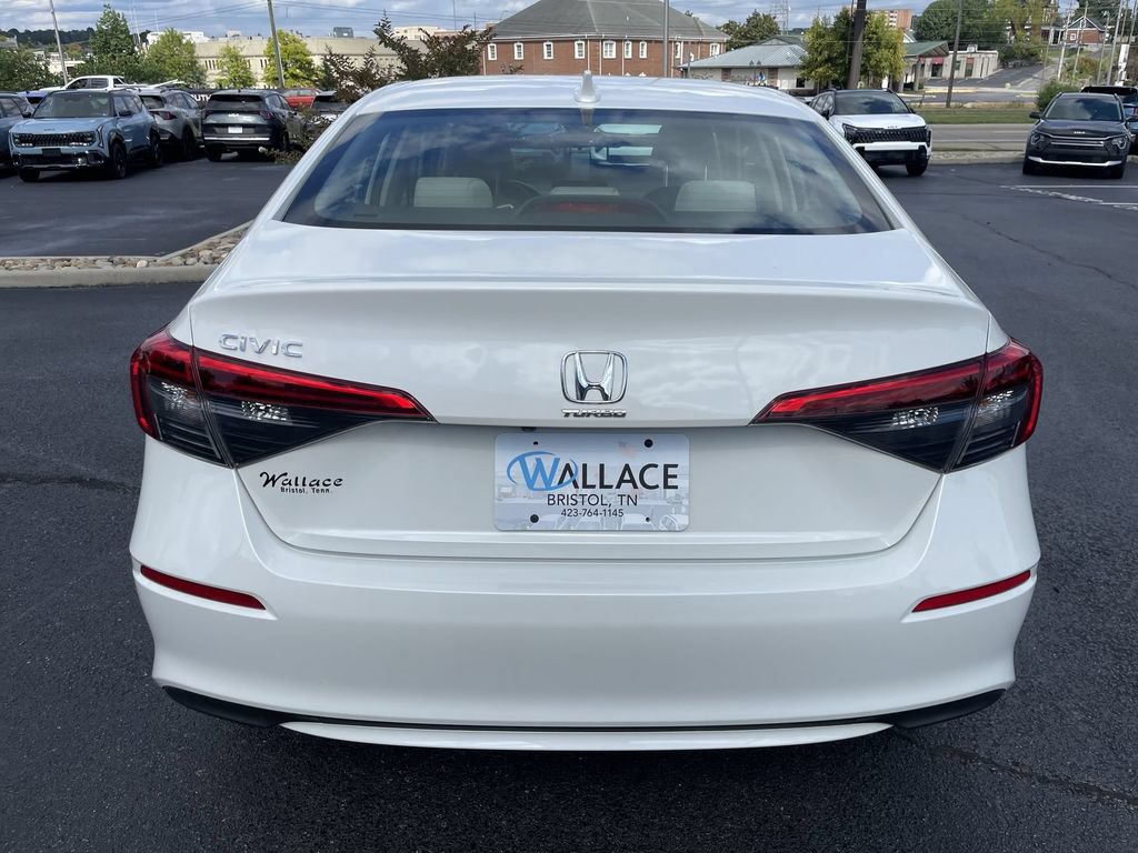 Used 2024 Honda Civic EX image 5