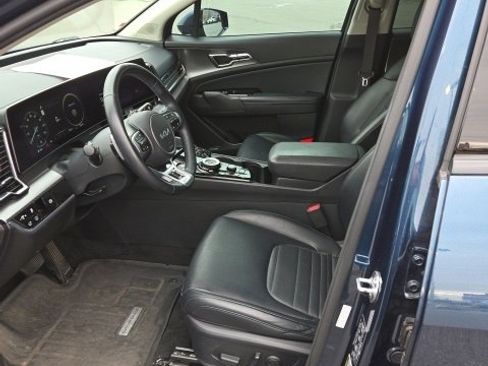 Certified 2023 Kia Sportage SX Prestige image 9