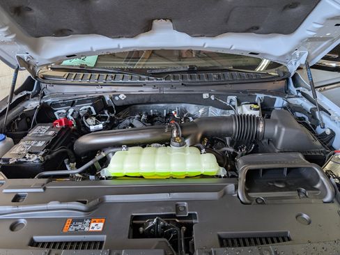 New 2025 Lincoln Navigator Reserve image 4