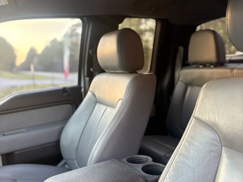Used 2014 Ford F150 XLT w/ Equipment Group 302A Luxury AWD/4WD image 16