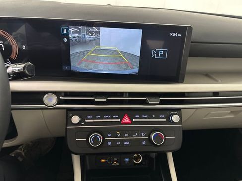 Used 2026 Hyundai Tucson SE FWD image 22