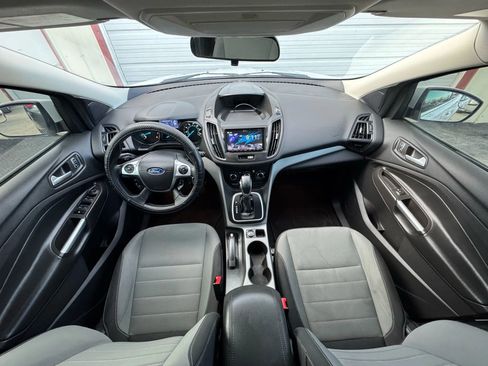 Used 2014 Ford Escape SE image 18