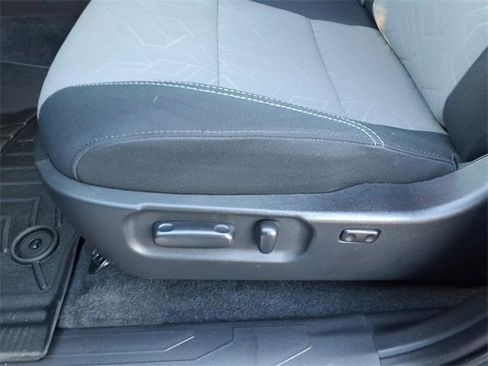 Used 2023 Toyota Tacoma TRD Off-Road w/ Technology Package image 13