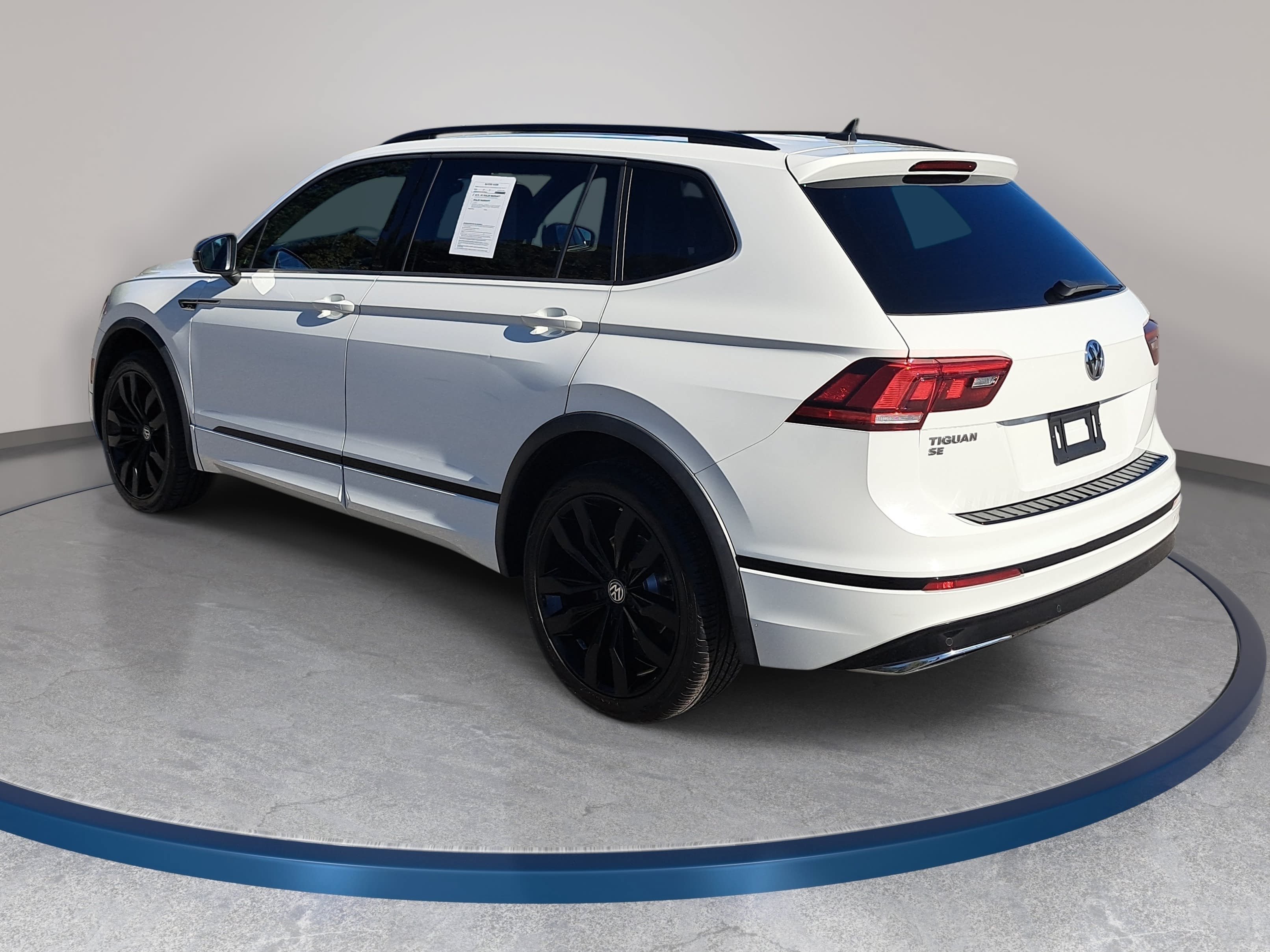 Certified 2021 Volkswagen Tiguan SE R-Line AWD/4WD image 7