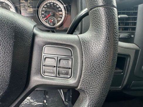 Used 2014 RAM 1500 Express image 19